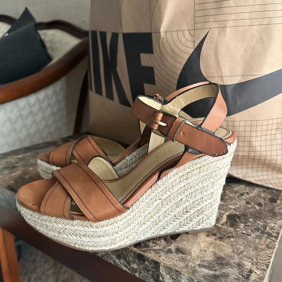 Splendid, Size 7, Wedge Sandals - Picture 3 of 4
